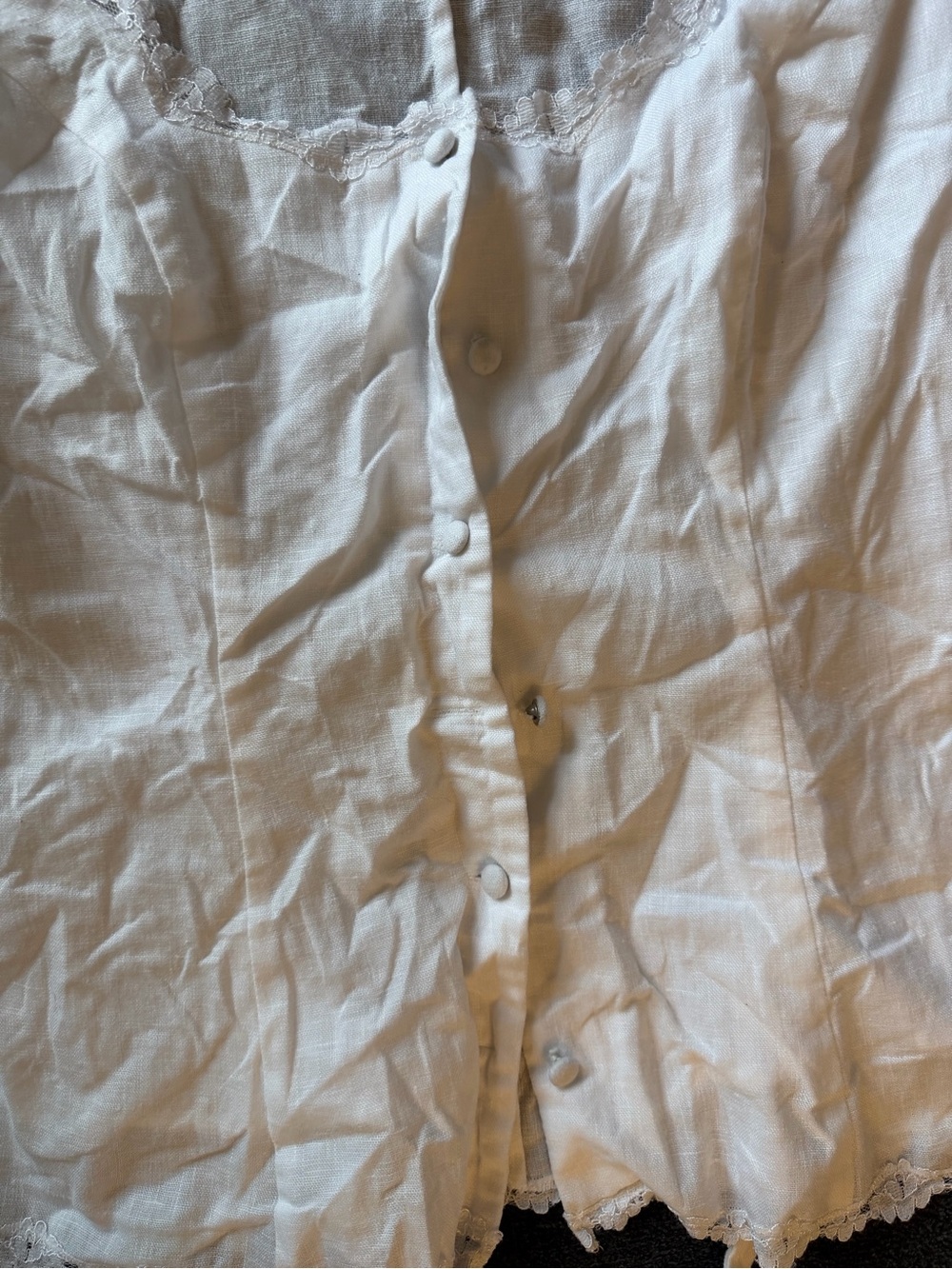Reformation Anabella Linen Lace-Trim Blouse โ White - Picture 6 of 7